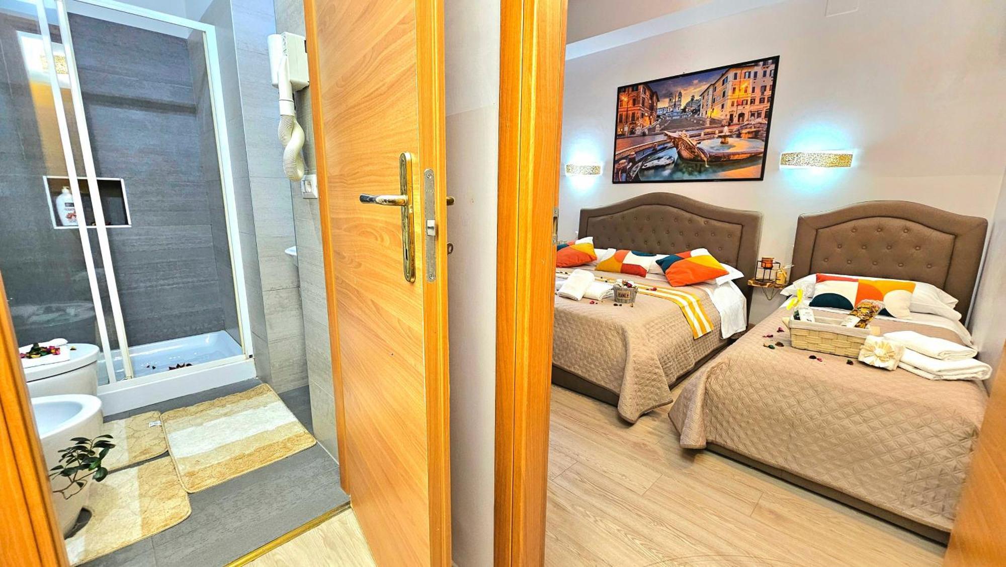 A Casa Simpatia Roma - Free Parking If You Book 4 Nights Frühstückspension *
